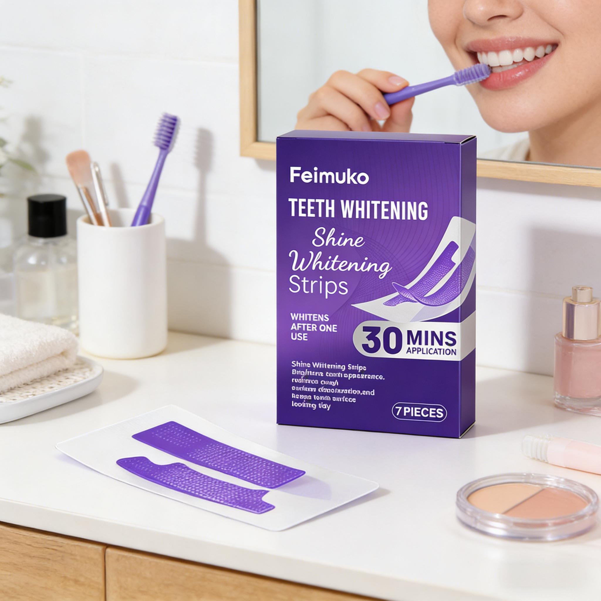 Strisce Sbiancanti per Denti:  - Teeth Whitening (Bleaching) recensione e prezzo